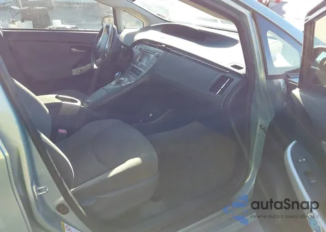 2013 Toyota Prius Two из США, поврежденный, VIN JTDKN3DU1D5630482